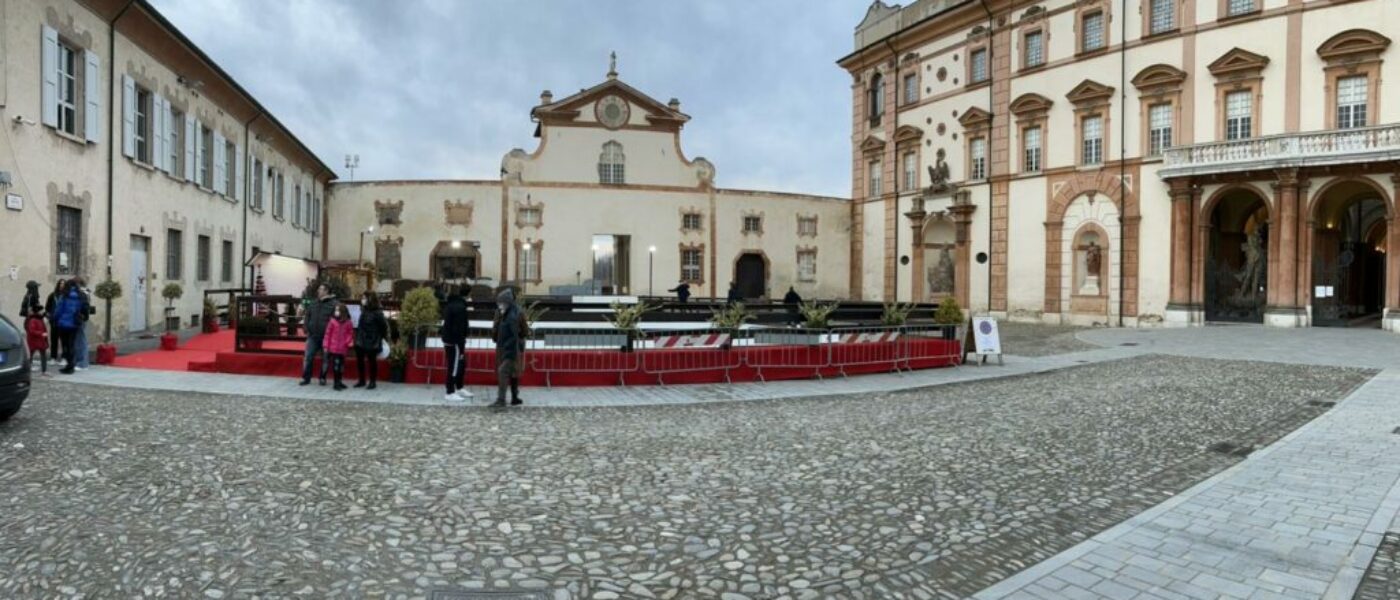 Ritorna la pista di ghiaccio a Sassuolo nel Piazzale della Rosa