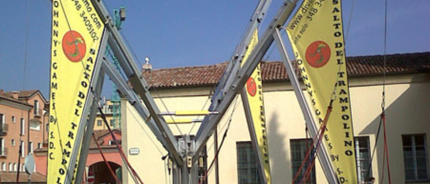Salto del trampolino Super Frog a Scandiano (RE) dal 07 al 23 marzo 2015